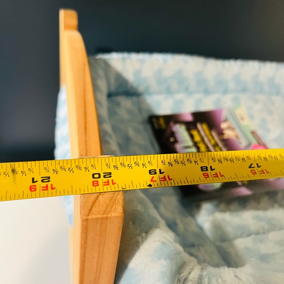 EUC PET BED - Picture 9 of 14